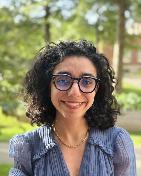 Kimia Heydari